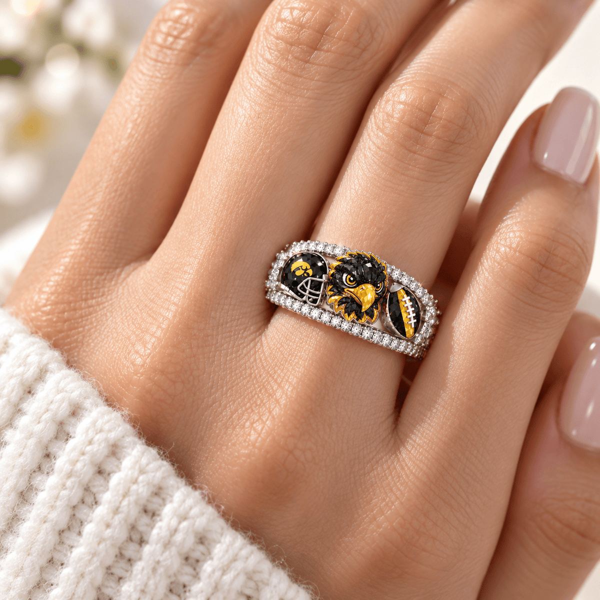 IWHK Premium Charm Pavé Statement Ring NTNA